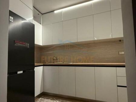 Shitet,Apartament 2+1,Shkolla 1 Maj Alidemi,Tirana