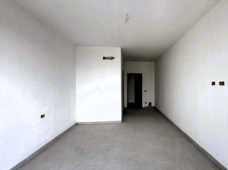 Apartament 3+1+2 + post parkimi te perfshire ne cmim tek Mine Peza!