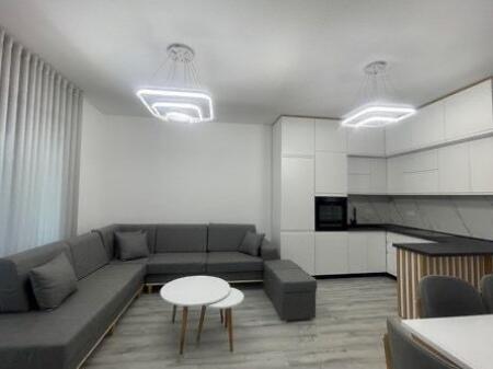 Apartament me qira 2+1 + post parkimi
