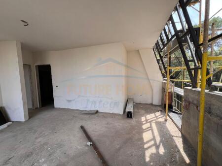 SHITET APARTAMENT 2+1 PRANE AIR ALBANIA