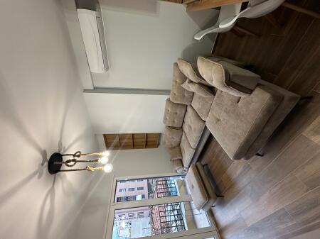 Apartament 1+1 modern me qera tek Shkolla e Kuqe