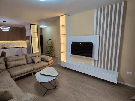 📌Jepet me qira apartament 2+1 në Liqenin e Thatë, pranë Forest Green