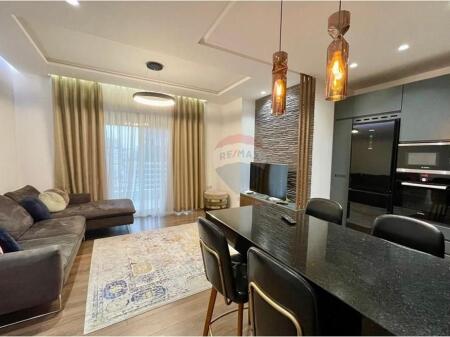 Appartamento 2+1 con posto auto nel complesso Panorama