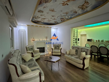 JEPET VILE 3 KATESHE ME QERA "RRUGA E ELBASANIT " 8.000 EURO