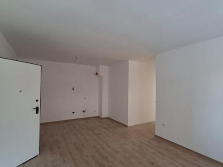 SHITET APARTAMENT 2+1+2 TE REZIDENCA XHELUKS rr.ELBASANIT