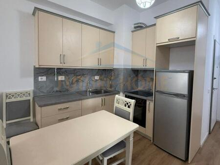 Qera, Apartament 2+1 Rezidenca Kadiu, Ali Demi.