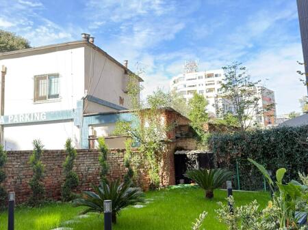 JEPET ME QERA NJESI 36 M2 (Mund te jepen dy njesi bashk 72m2)
