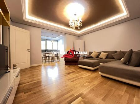 2+1 apartment for rent with separate kitchen in the center of Tirana (ID 4229252)