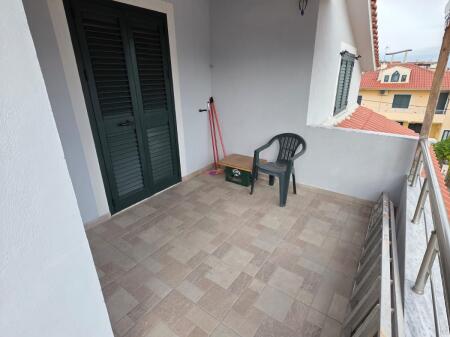 Jepet me qira kati i trete i nje shtepie private 3+1 ne lagje 17