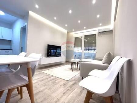 Apartment 1+1 for sale near Qemal Stafa Street in the New Bazaar area.