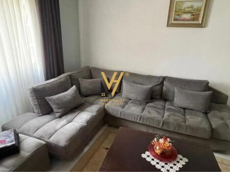 JEPET APARTAMENT 2+1 ME QIRA TE PARKU I AUTOBUZAVE 700 EURO