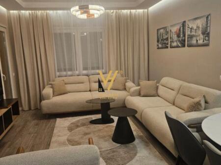 JEPET APARTAMENT 2+1+2+BLK ME QERA TE ISH DOGANA 700 EURO