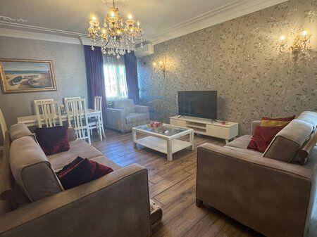 Shitet, Apartament 2+1+2, Bllok, Tirane.