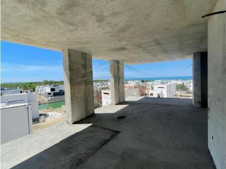 Apartament 2+1+2 për Shitje në Resortin Ekskluziv Porto Lalzi, Hamallaj