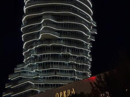 SHITET APARTAMENT 2+1 TEK TIRANA ROCK, SHESHI SKENDERBEJ