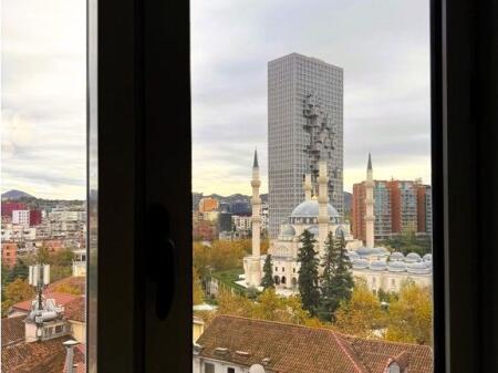 Apartament 2+1 me qira përballë Toptanit!