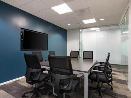 Zyre Me Qera Tek Kodra e Diellit (ID BZ2749) Tirane