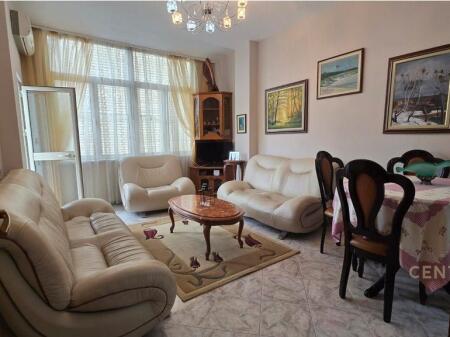 Affittasi appartamento 3+1, Ali Demi!