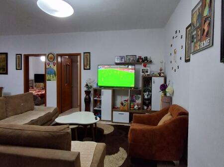 Apartament 2+1, Don Bosko!
