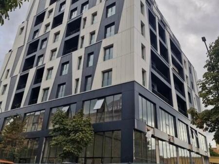 Njesi Sherbimi me qira, Rruga e Barrikadave