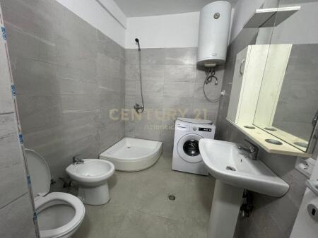 JEPET ME QERA APARTAMENT 2+1+2 ISH RAJONI NE DURRES !