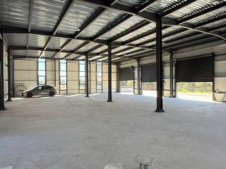 Kapanon me qera me dalje ne rruge te Rinas