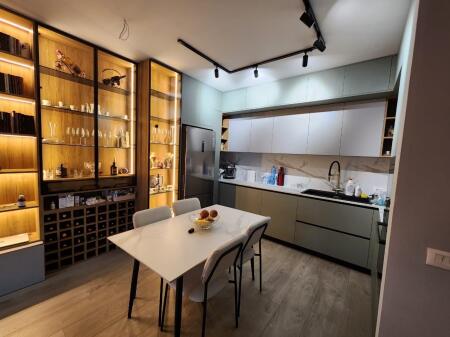 Apartament 2+1+2,Tregu i ri Elektrik!