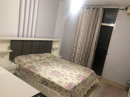 Apartament 2+1- Me Qera -Rrethrrotullimi Komuna e Parisit