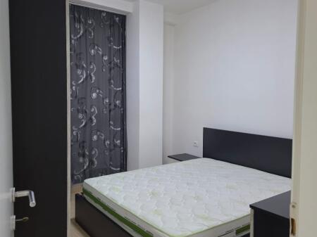 Apartament me qera 1+1