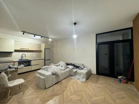 For sale 1+ 1 in Durres Beach 120 000