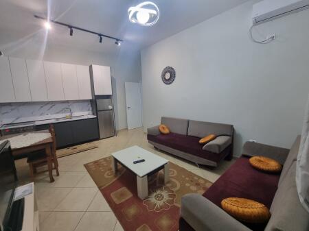 apartament me qira tek sheshi Uillson
