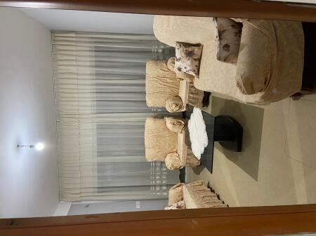 Shtepi ekonomike me qera!