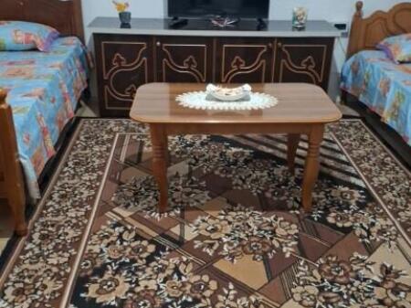 Garsoniere me qera tek Pazari i Ri. Vetem per vajza