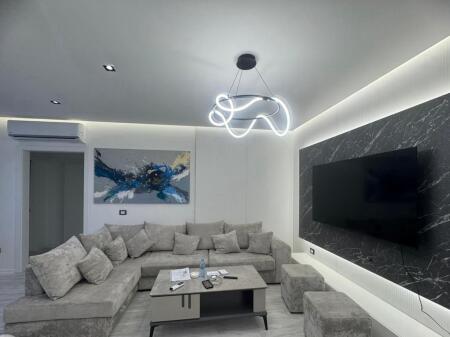 APARTAMENT ME QERA 3+1+2+POST PARKIM KOMPLEKSI DELIJORGJI 1.500 EURO