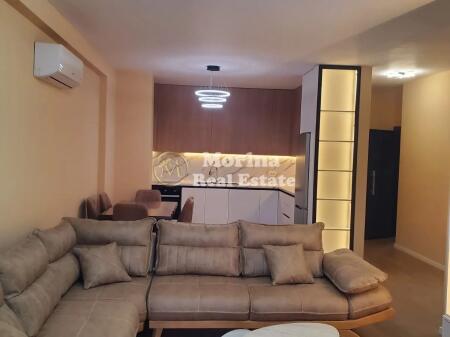 Qera, Apartament 2+1, Liqeni i Thate, 1300 Euro/Muaj