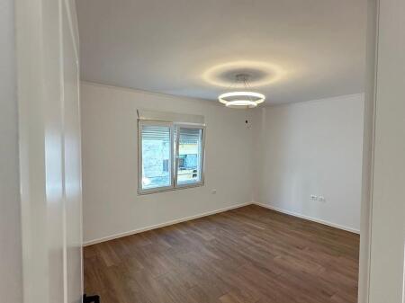 SHITET APARTAMENT 2+1 NE XHAMLLIK