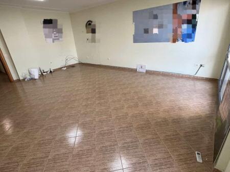 Ufficio in affitto a Zogu i Zi (ID BZ2156) Tirane