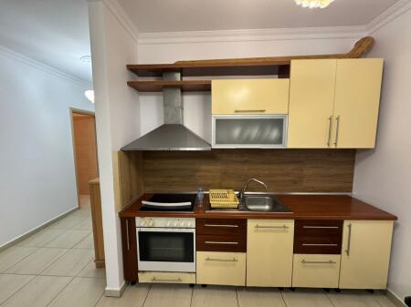 Apartament 1+1 me qira ne Astir.