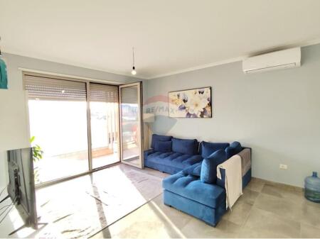 Apartment for rent 1+1 at Zogu i Zi