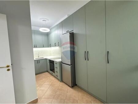 Apartament 2+1 Për Qira - Rruga e Kavajës, Tiranë