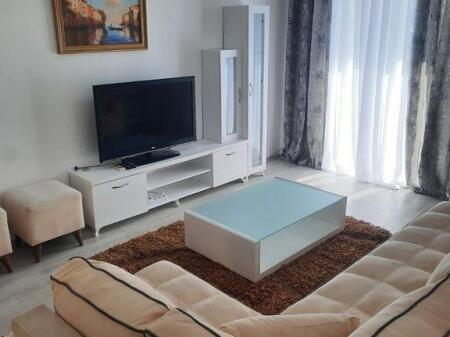 JEPET APARTAMENT PER QIRA 2+1+KUZHINE E VECUAR NE BLLOK! 890 € /Muaj Sip. Totale  110m2