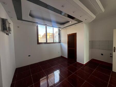 Ambient Biznesi me Qera Vjetore Vlore