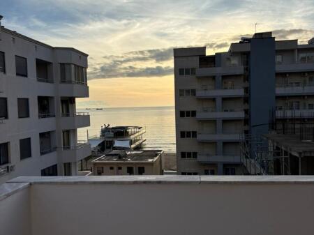 Jepet me qera super apartamente 1+1 me pamje deti