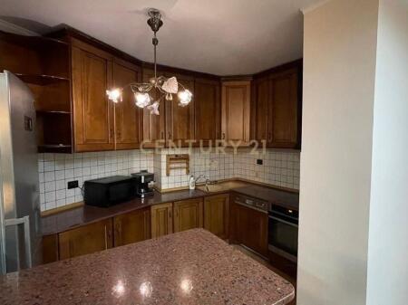 Rent – Apartment 2+1+2, Willson Square