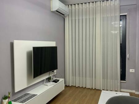 AFFITTASI 1+1 KODRA E DIELLIT 55.000 LEKE