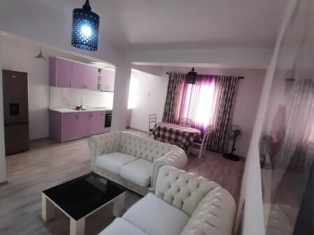 Apartament 2+1, Bllok!