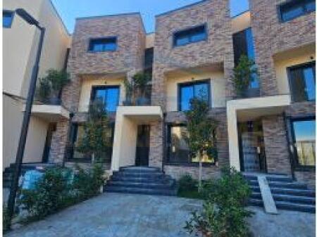 Vile Per Shitje Te Rezidenca Habitat, Mjull-Bathore.