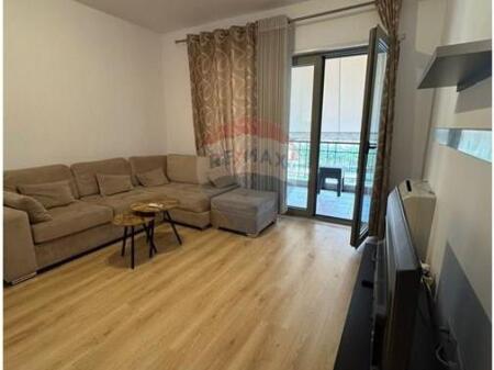 APARTAMENT 1+1 ME QIRA TE KOMPLEKSI DELIJORGJI