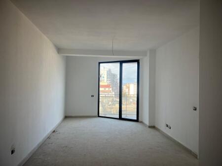 Apartament ne shitje 1+1 mine peza