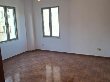 APPARTAMENTO IN VENDITA 2+1+2 AL PALAZZO CON FRECCIA